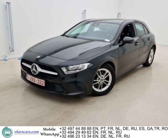 MERCEDES-BENZ A 180 d Aut. Widescreen Navi Camera Klima PDC .