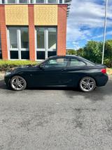 BMW 220d Coupé M Sport - BMW 220 in Köln