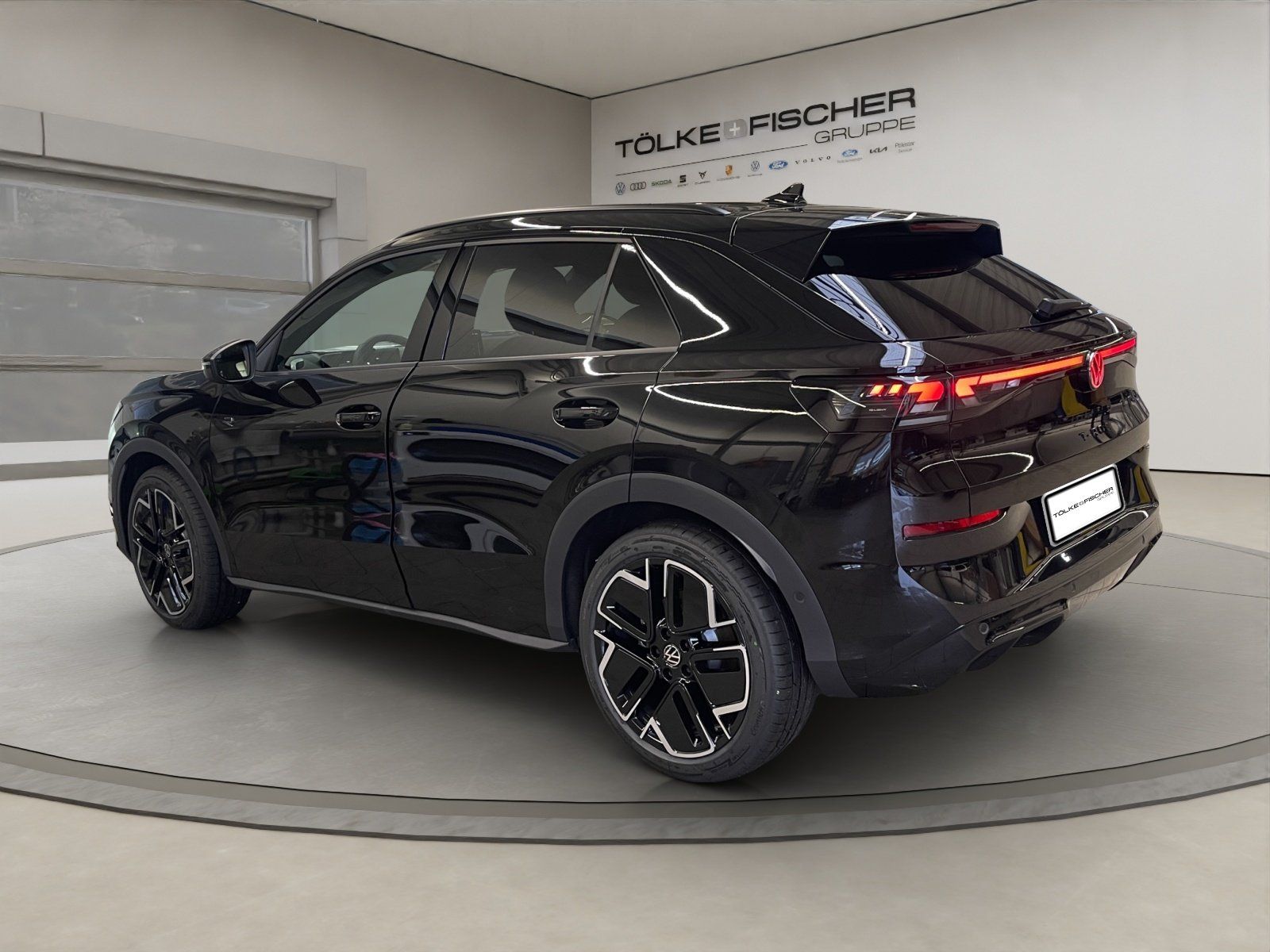Volkswagen T-Roc R-Line 1.5 l eTSI OPF DSG R-Line IQLight foto 4
