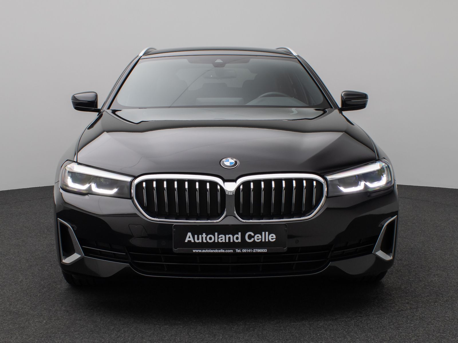 Fahrzeugabbildung BMW 530d xD  Luxury Line Kamera DAB H/K Lenkrhzg AHK
