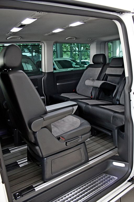 Volkswagen T6 Multivan TDI 4M DSG Gener. Six NETTO 34.200