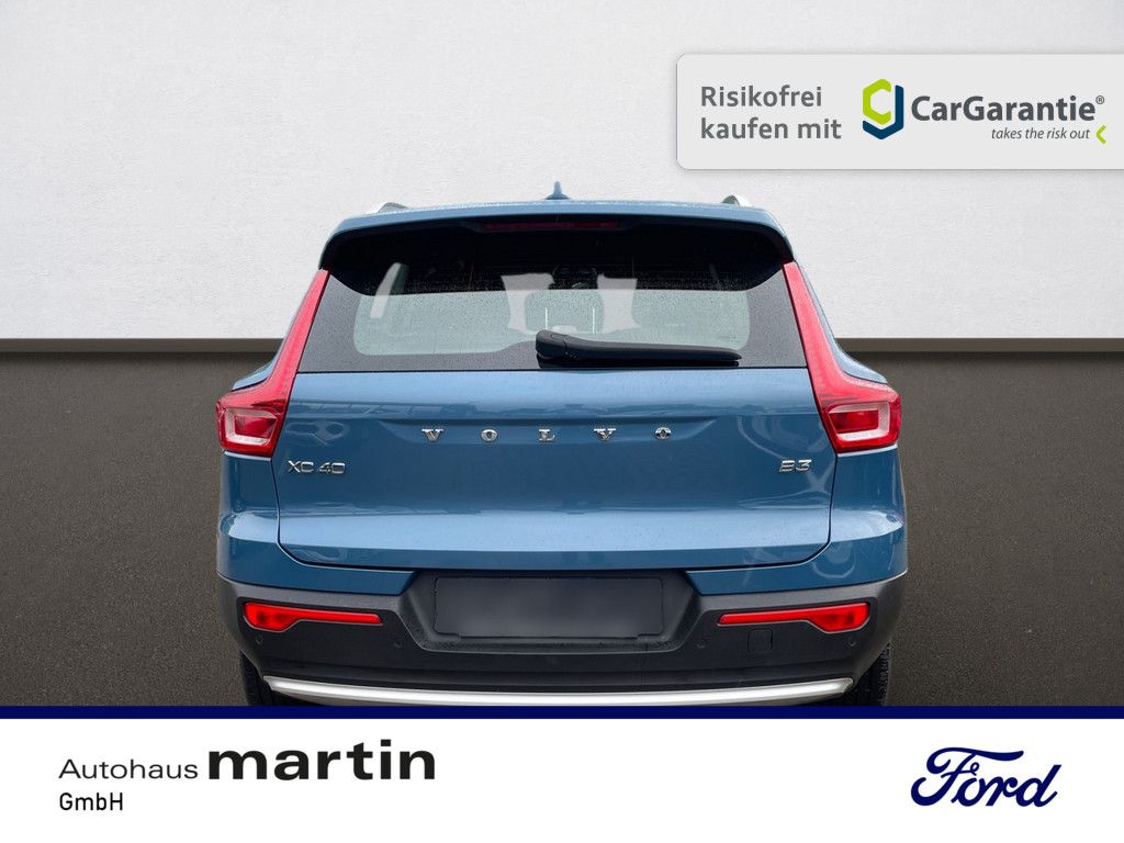 Fahrzeugabbildung Volvo XC40 2.0 Plus Bright 2WD H/K ACC FACEL. LED 360°
