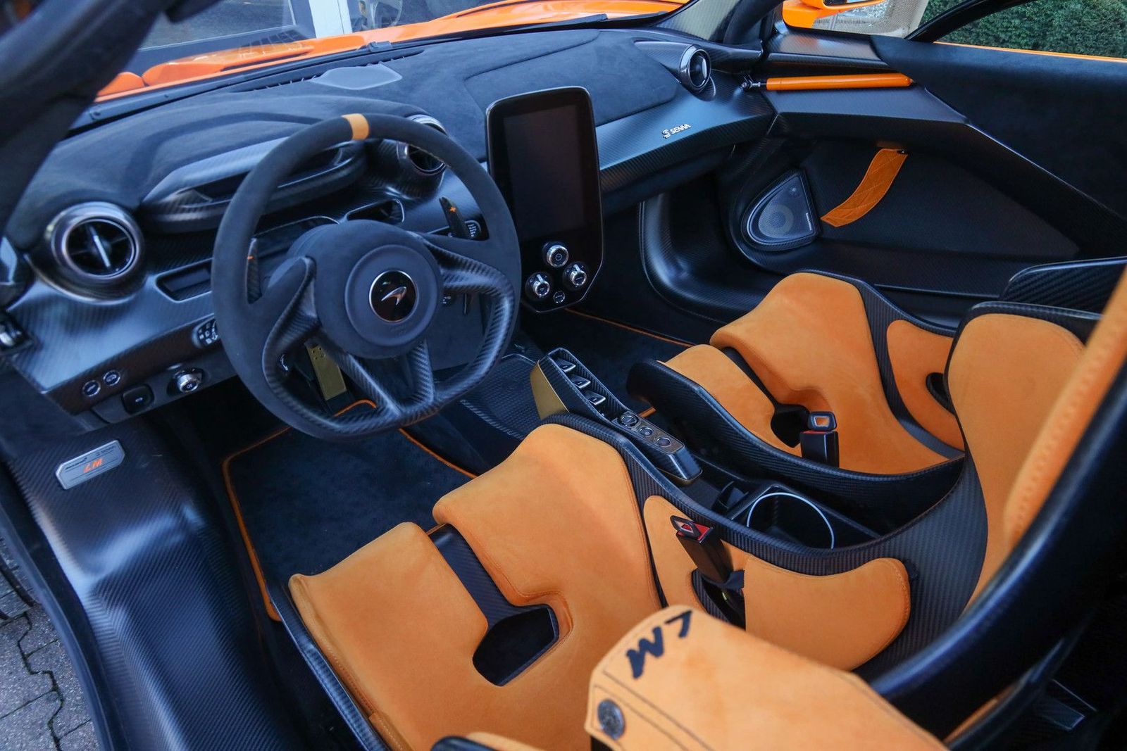 McLaren Senna LM "Papaya Orange with 727 kms" The tribut imagem 3