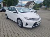 Toyota Auris Cool - gebrauchte Toyota Auris aus dem Jahr 2015