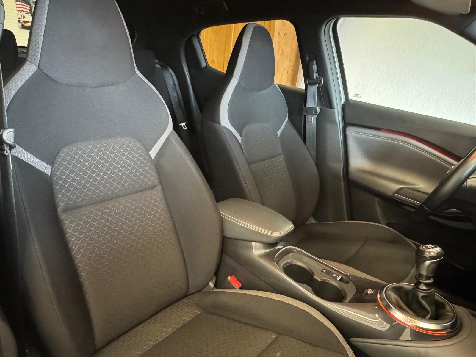 Fahrzeugabbildung Nissan Juke N-Connecta / WENIG KM/NAVI/KLIMA/GARANTIE