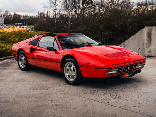 Ferrari 328 GTS / Classiche / Rosso Corsa / V8 / Nero