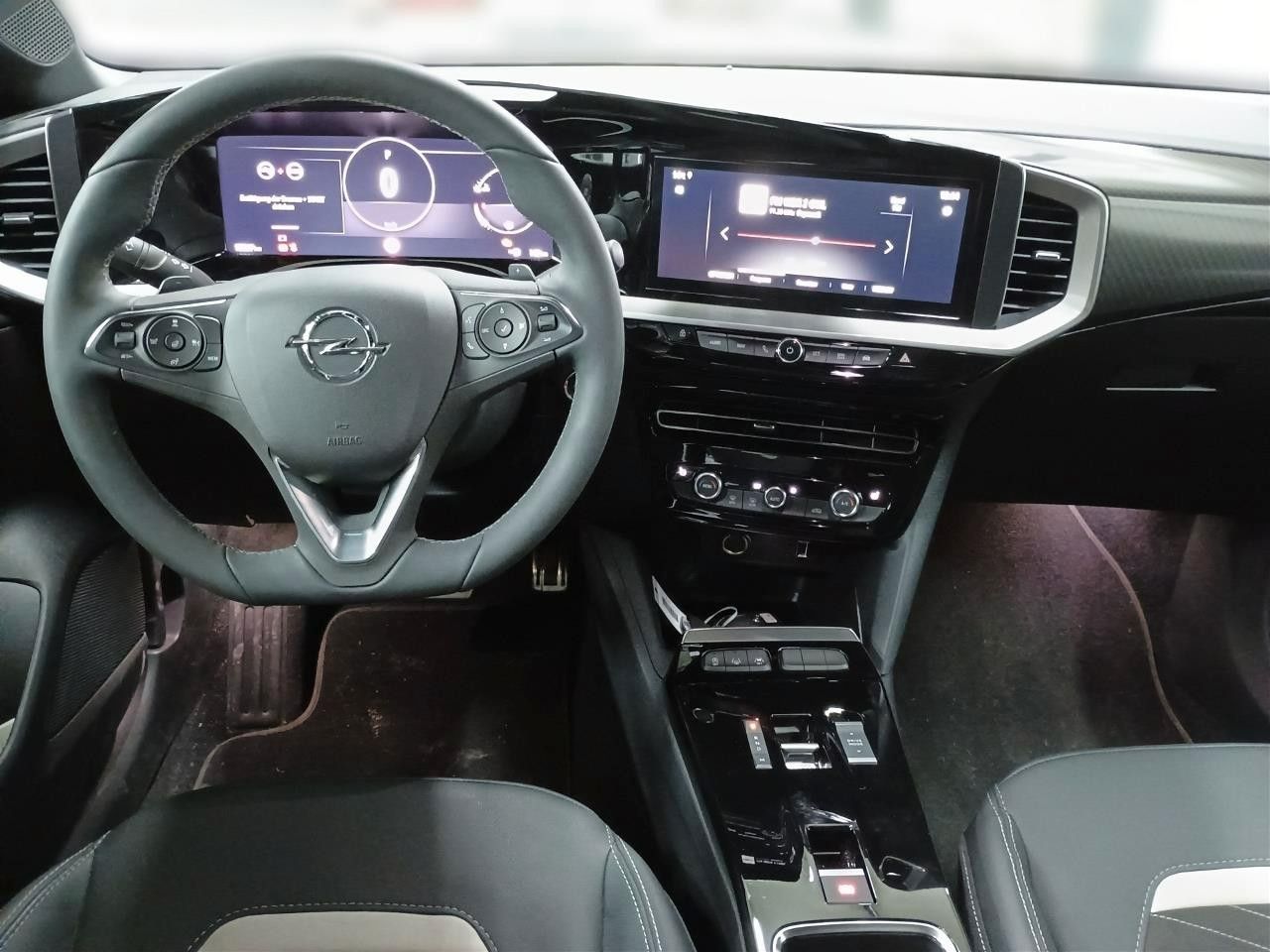 Fahrzeugabbildung Opel Mokka GS Line/Automatik/Navi/Allwetter!