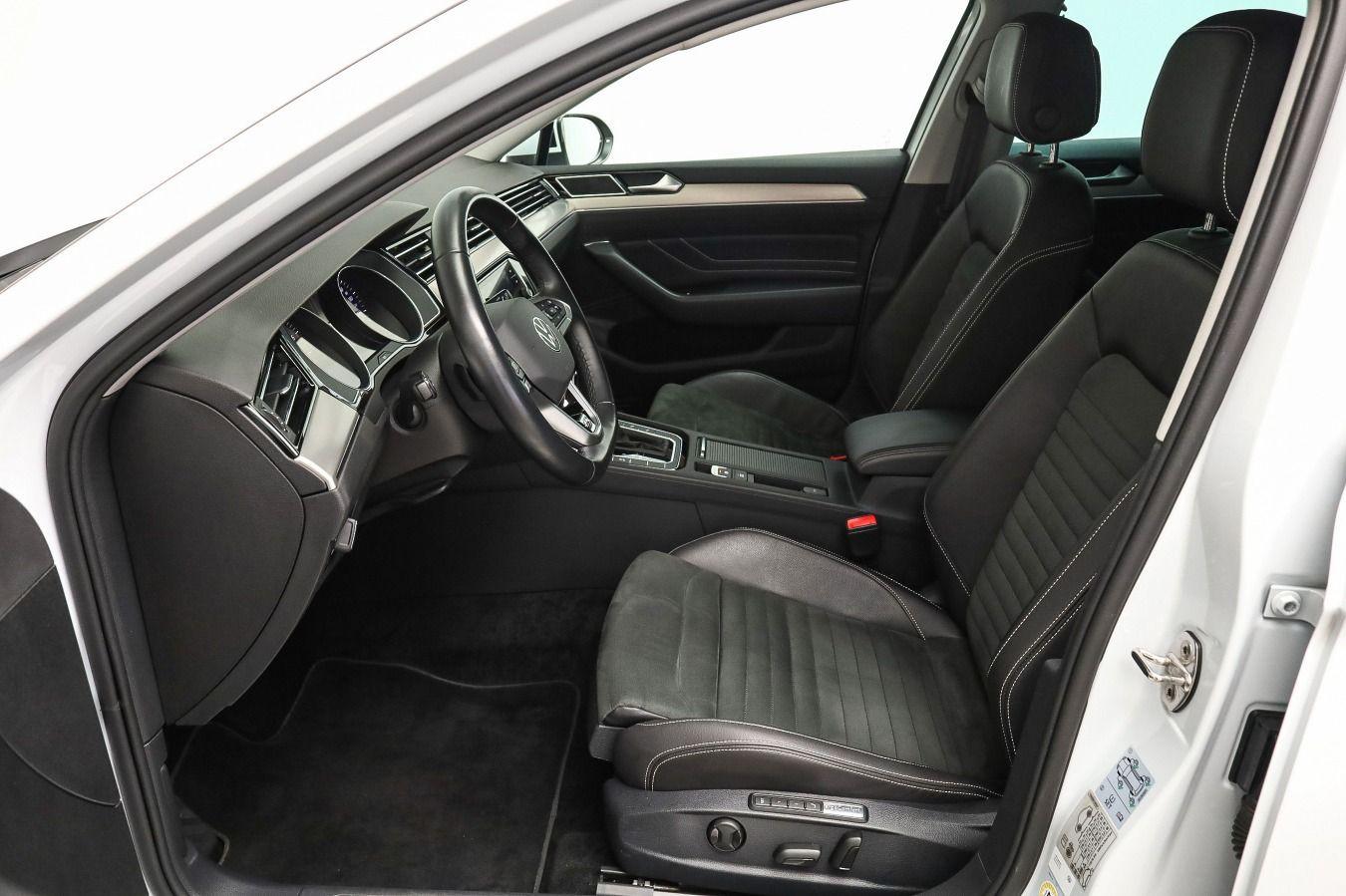 Volkswagen Passat Elegance R-Line 2.0 TSI AHK, IQ., миниатюра 9