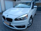 BMW 218 Active Tourer 218i - Mit wenig Kilometer !!! - : Allradantrieb, Van, mit