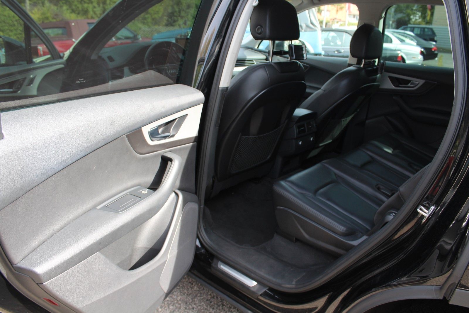 Q7  3.0 TDI quattro S-Line Quattro Tiptronic