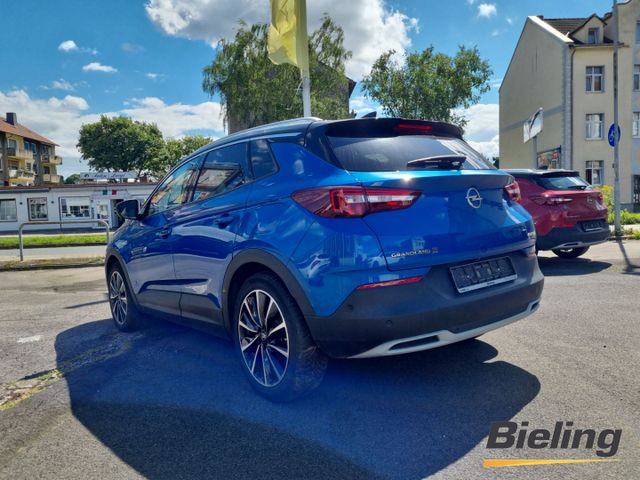 Grandland X Ultimate Plug-in-Hybrid 1.6 Turbo 1.