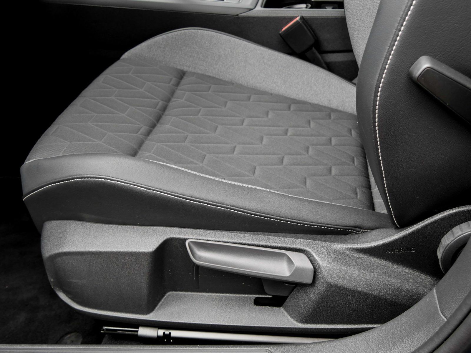 Volkswagen Golf - Bild 16