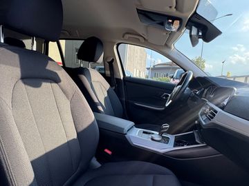 BMW 320 - 12