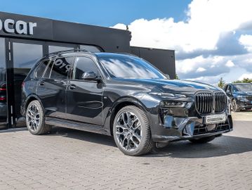 BMW X7 - 6