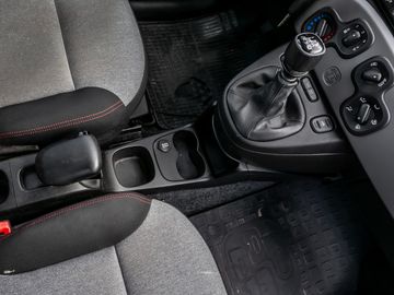 Fiat Panda 0.9 Lounge Klima Bremsassistent