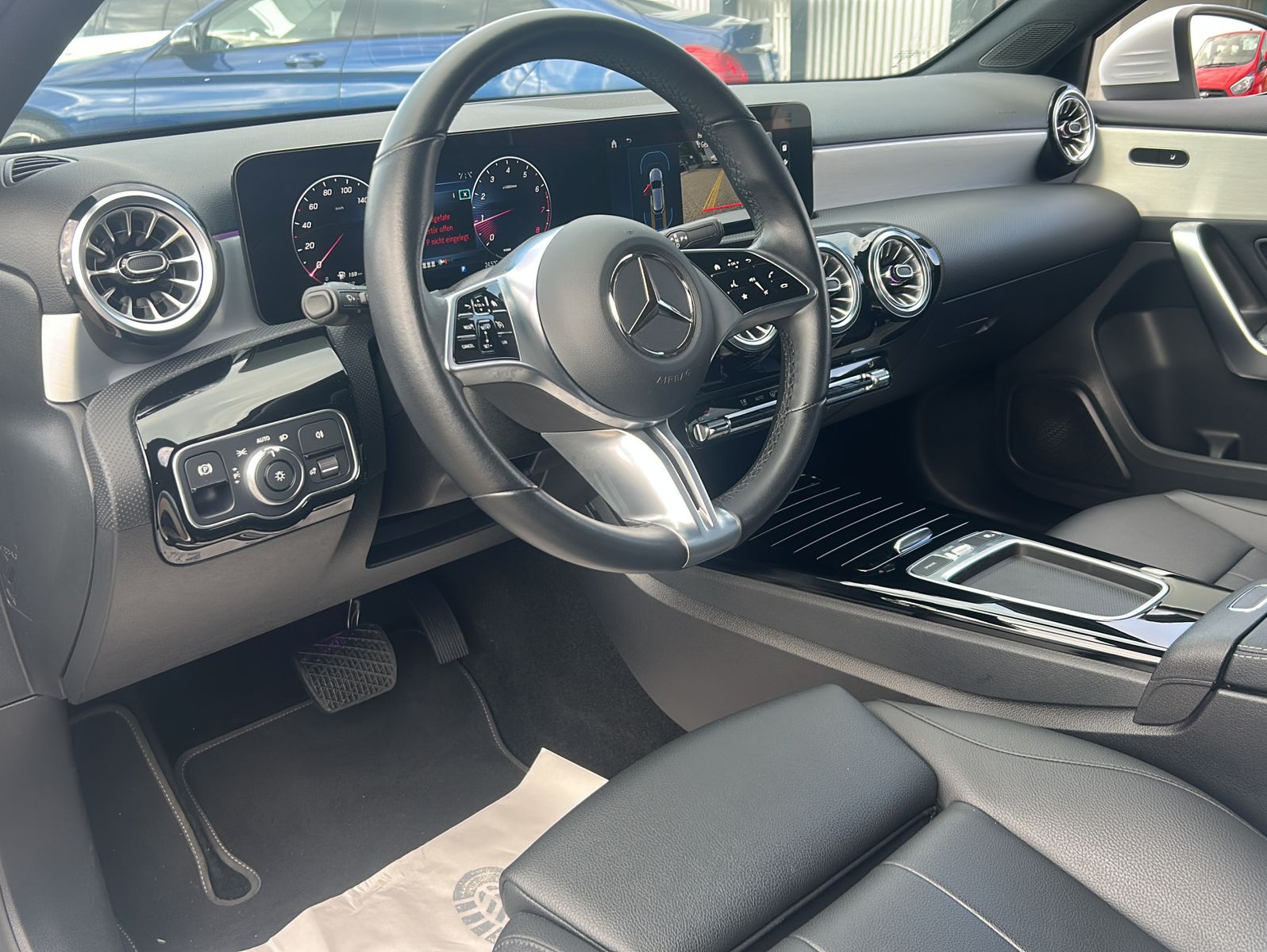 Fahrzeugabbildung Mercedes-Benz A 180 Progressive Advanced