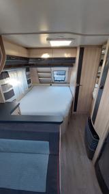 Hobby 560 KMFe De Luxe Edition 07/21 inkl. Vorzelt TOP - Hobby 560 kmfe