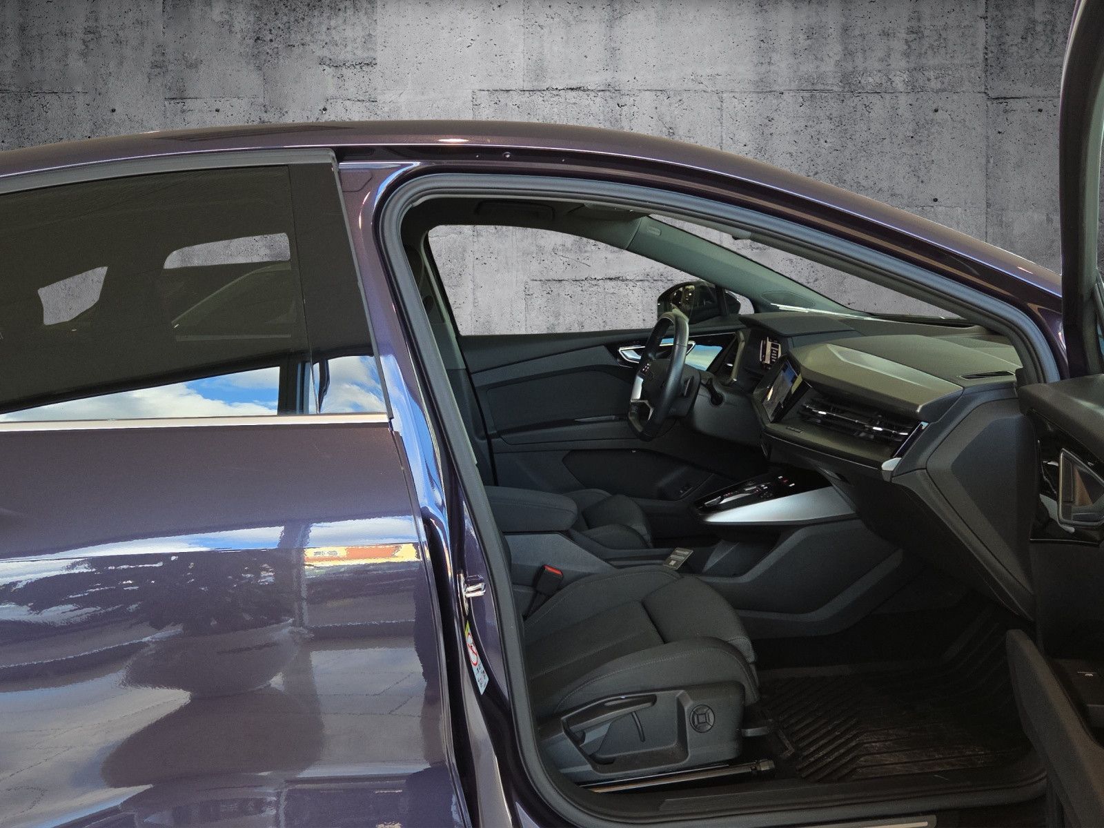 Q4 Sportback 40 e-tron 150 kW 82 kWh 1-Gang AHK