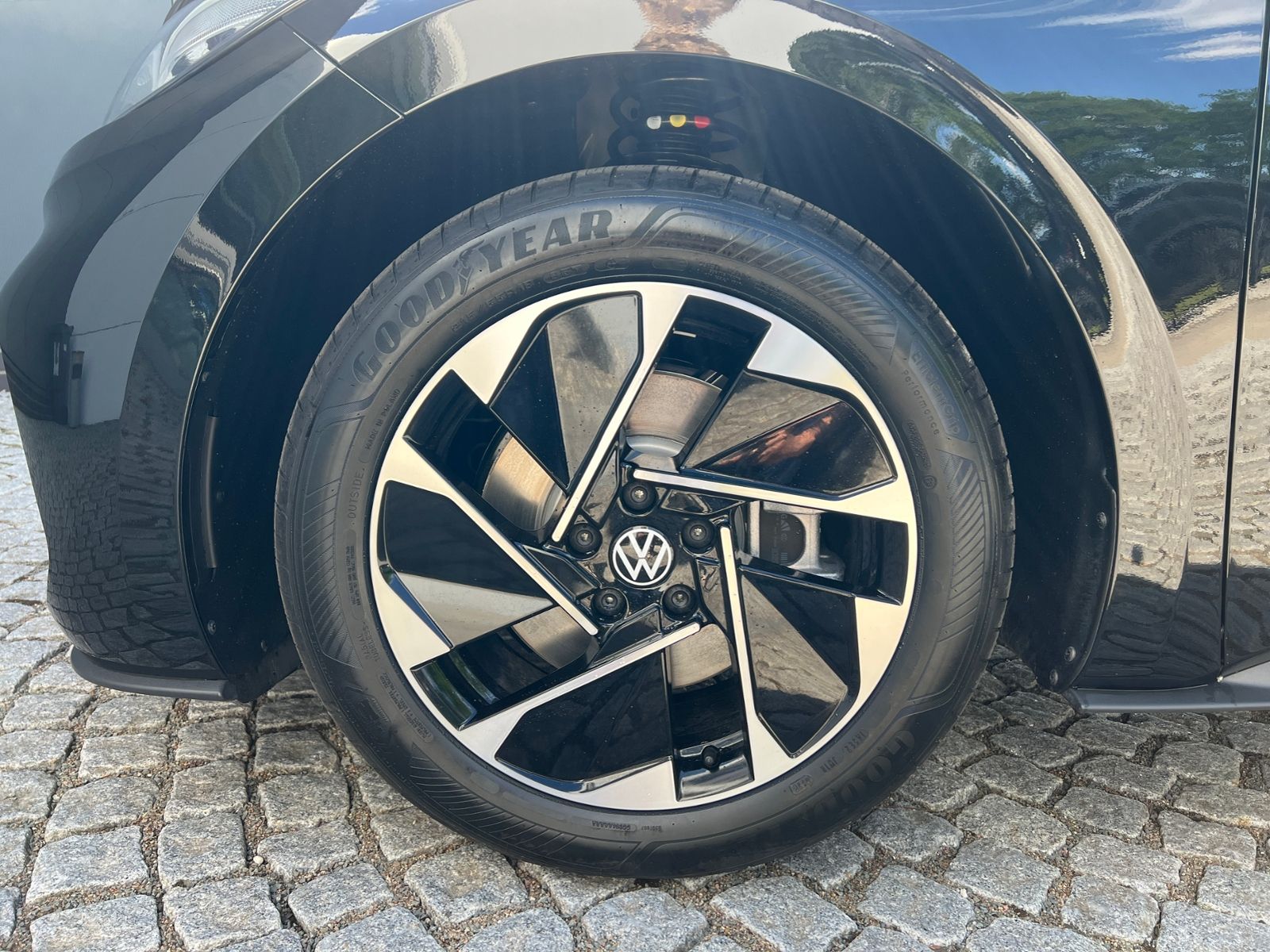 Fahrzeugabbildung Volkswagen ID.3 Pure 52 kWh *Wärmepumpe, Navi, 18''-LM*