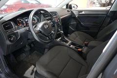 Fahrzeugabbildung Volkswagen Golf VII VARI. 2.0D COMFORT. 4M NAVI/KAMERA/AHK