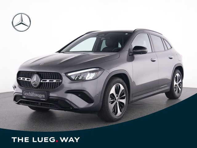 Mercedes-Benz GLA 180 PROGRESSIVE+NIGHT+19''+AHK+KEYLESS+360°+