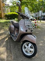 Vespa GTS 300 Touring - VESPA MOFA