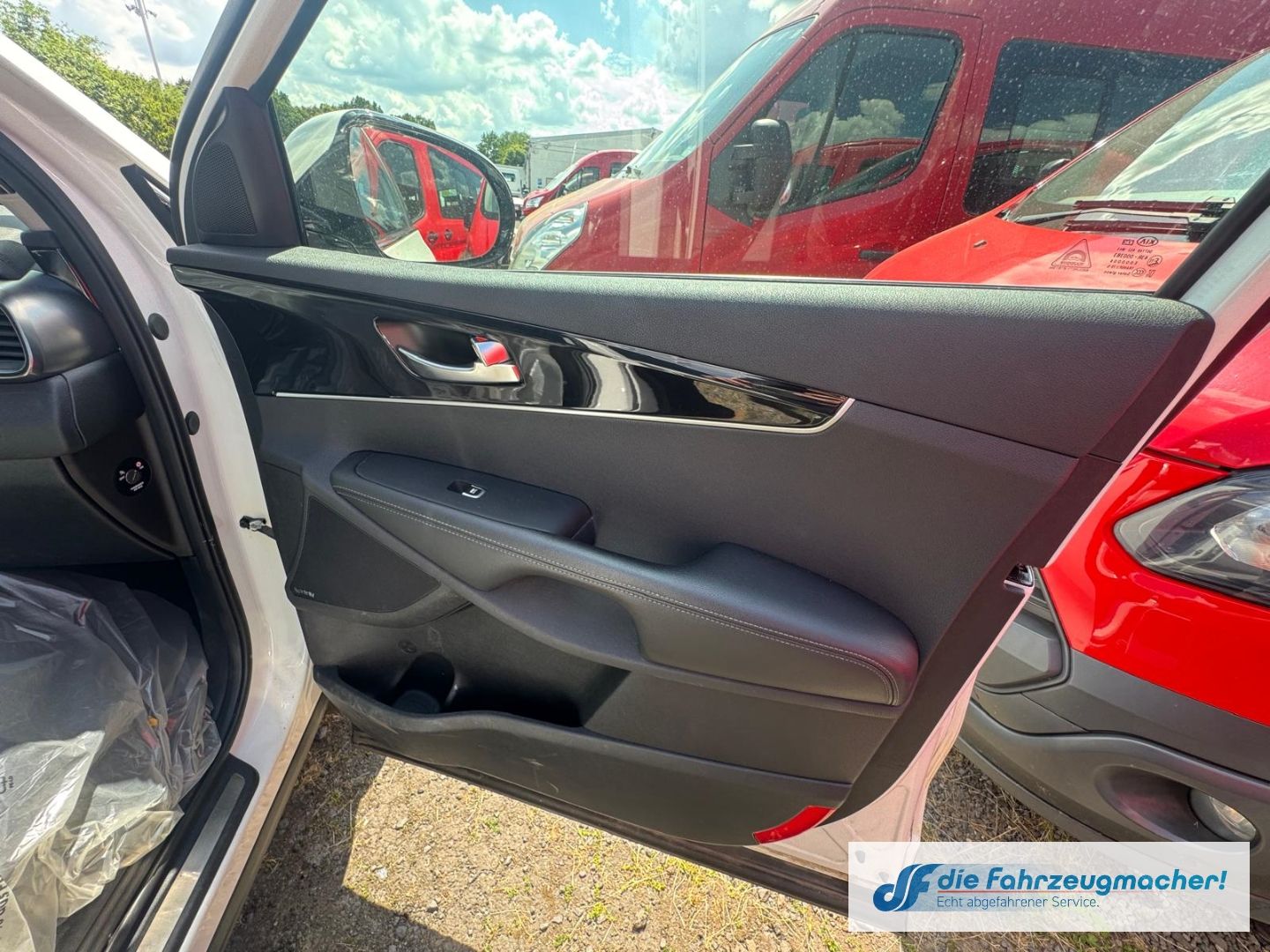 Fahrzeugabbildung Kia Sorento Platinum Edition 4WD 7-Sitzer *MOTORSCHA