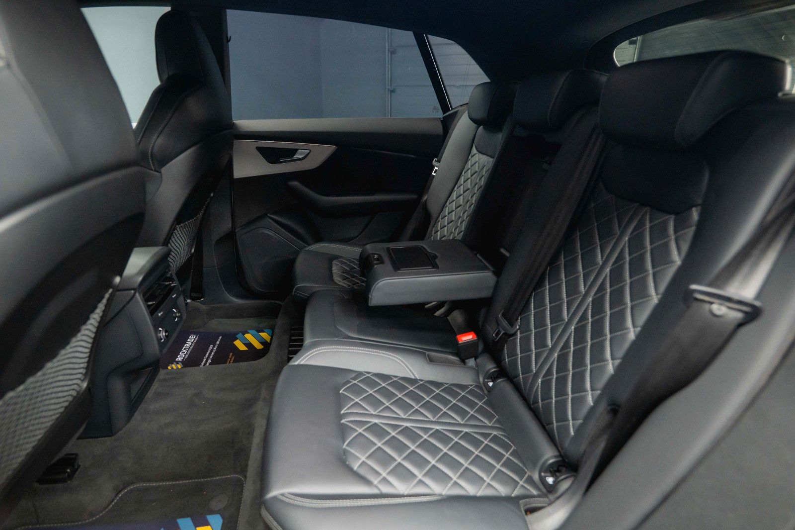 Fahrzeugabbildung Audi Q8 55 TFSI quattro S-Line Plus *ACC*Head Up*22'