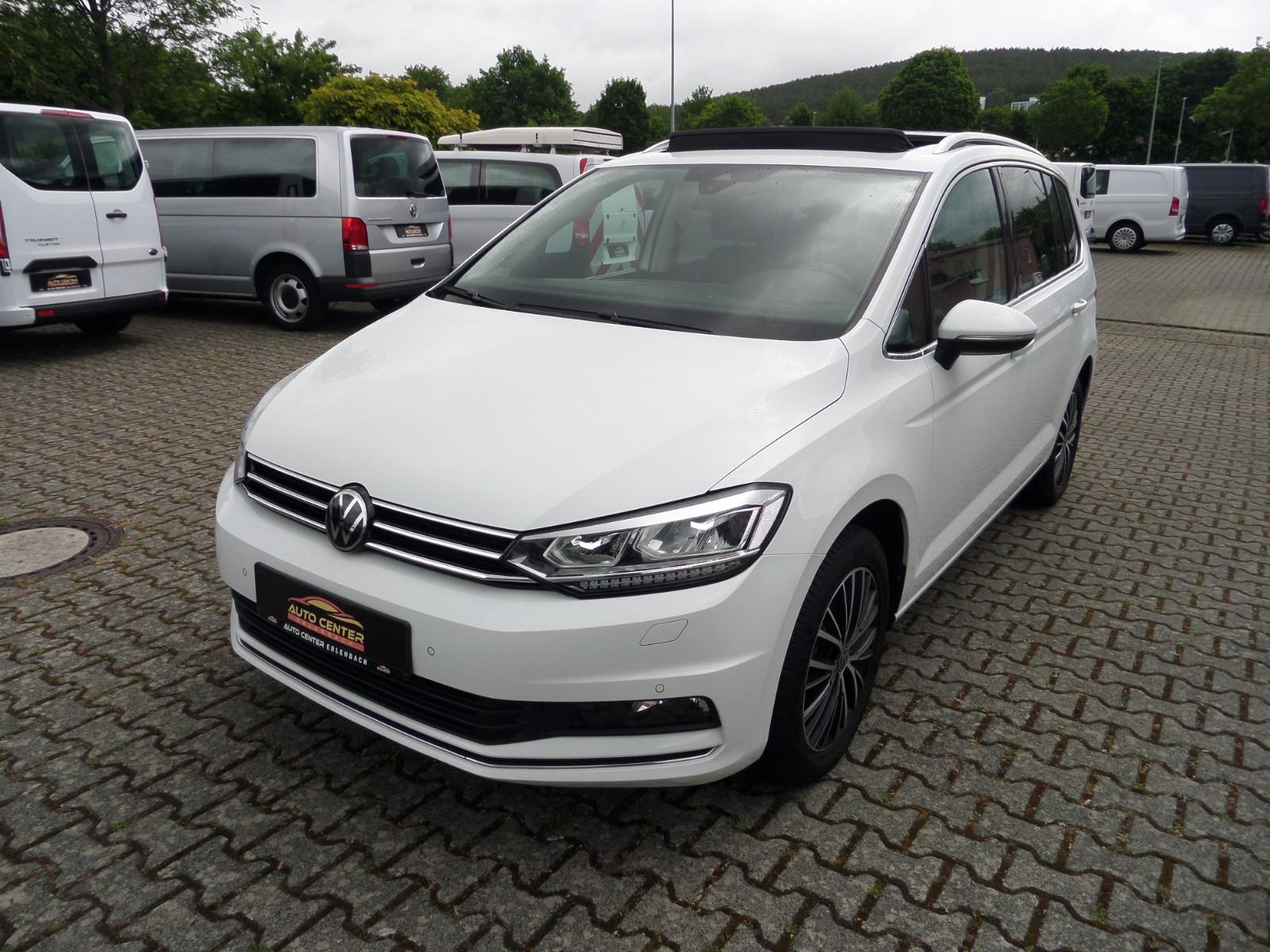 Volkswagen Touran Highline 1.5 DSG+Leder+ACC+Pano+3xKlimatr