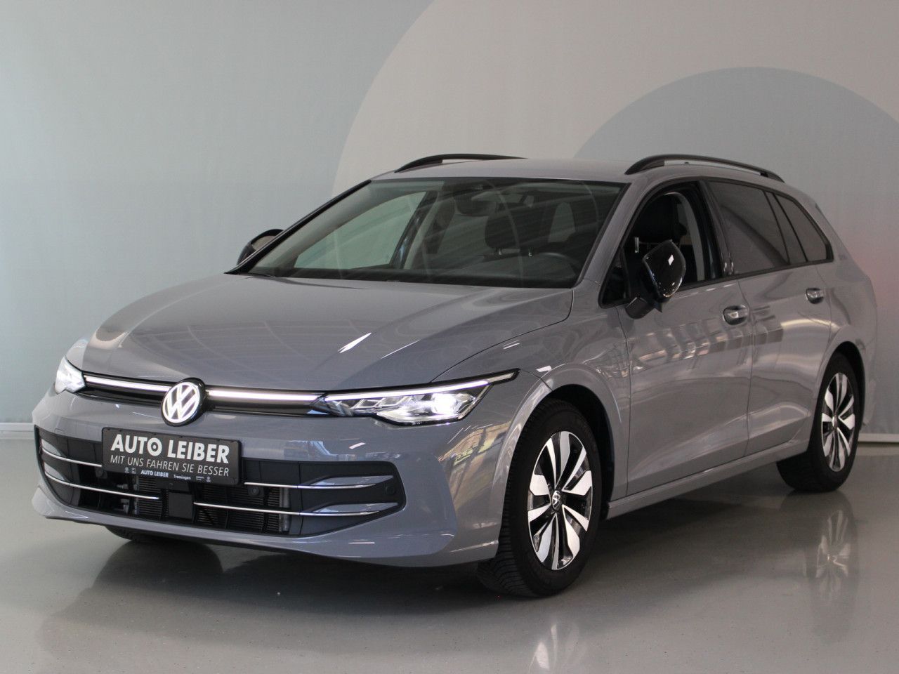 Fahrzeugabbildung Volkswagen Golf Variant 1.5 eTSI Goal 360/AHK/Navi/ACC