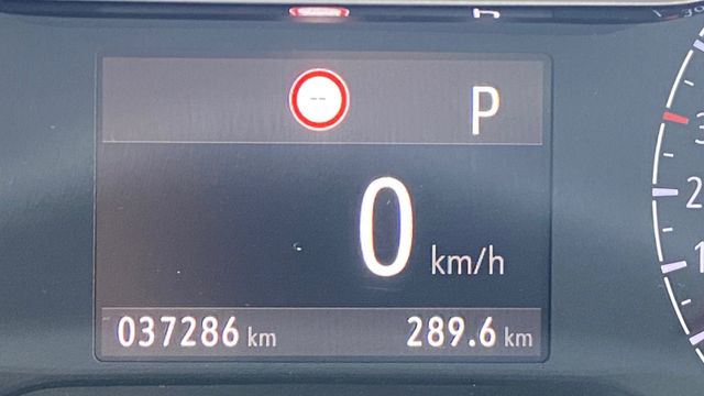 Fahrzeugabbildung Opel Crossland (X) 1.2 DIT ULTIMATE , NAVI+RFK , PANO