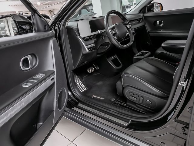 Hyundai Ioniq 5 Uniq Elektro 4WD Digitales Cockpit Navi