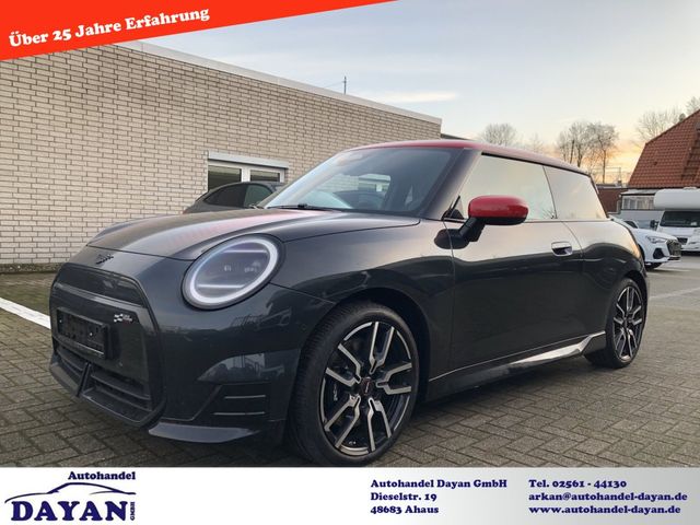 MINI Cooper  SE John Cooper Works Trim