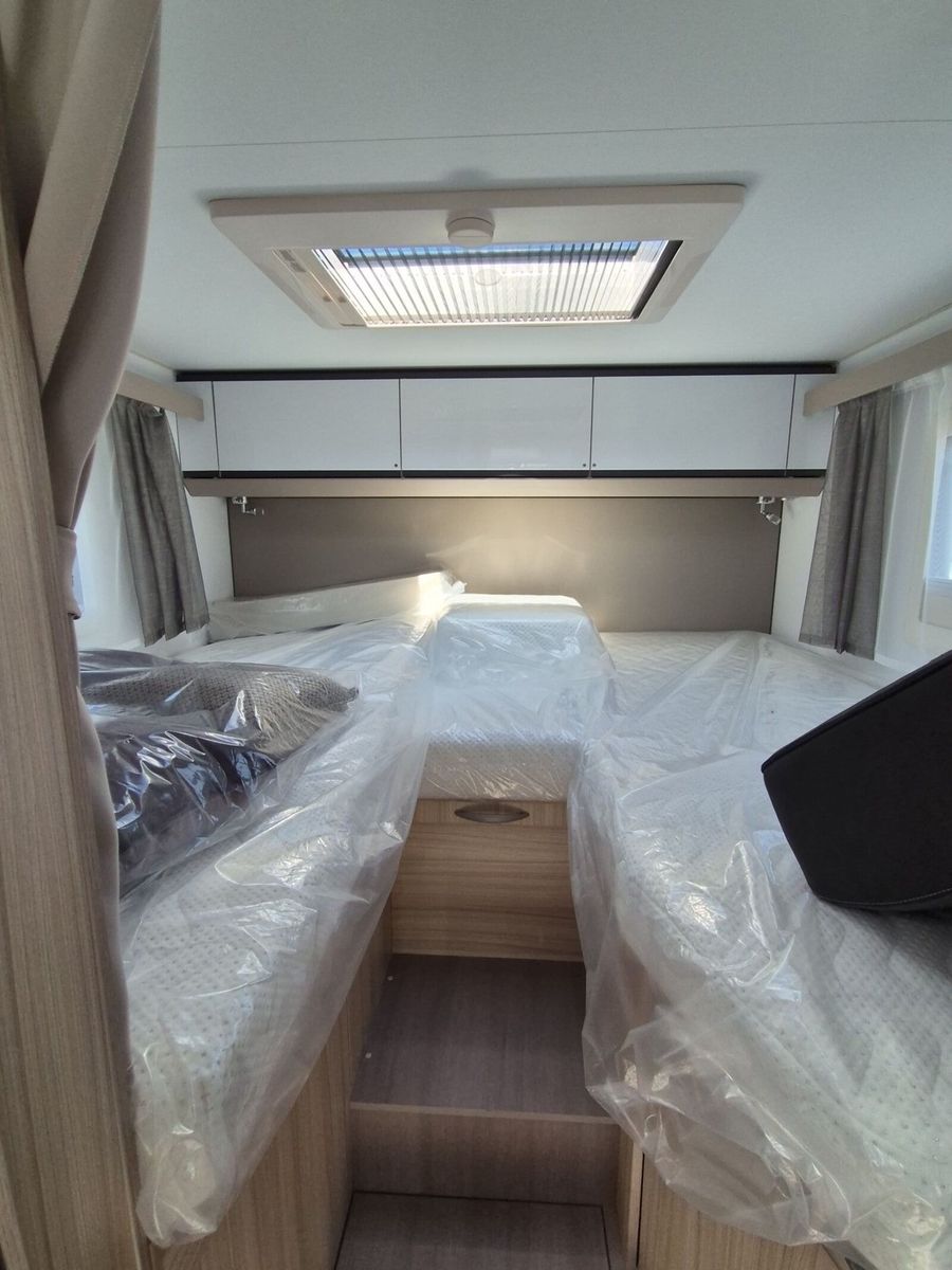 Fahrzeugabbildung Adria Compact Supreme DL LED,Truma6E,Safety,Navi+RFK