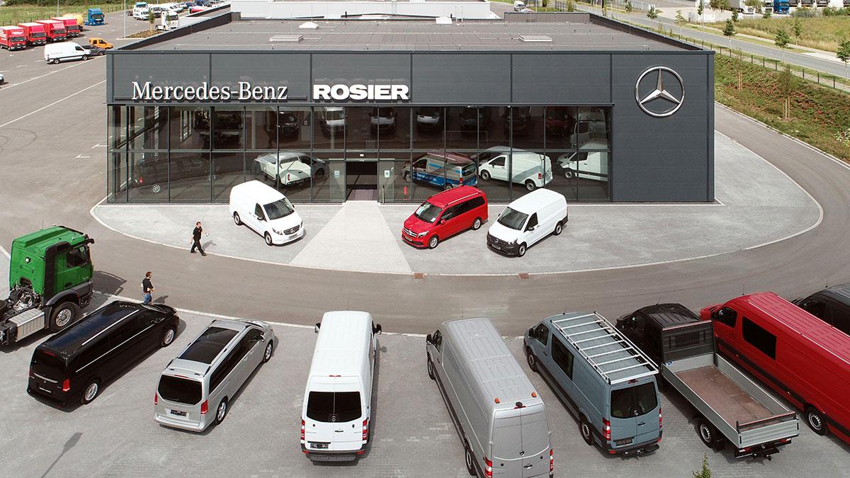 showroom-image-top
