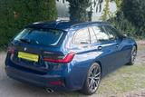 BMW 330d Touring*Sport-Line*Navi*Head-Up*1.Hand*WKR* - BMW 330 in Freiburg