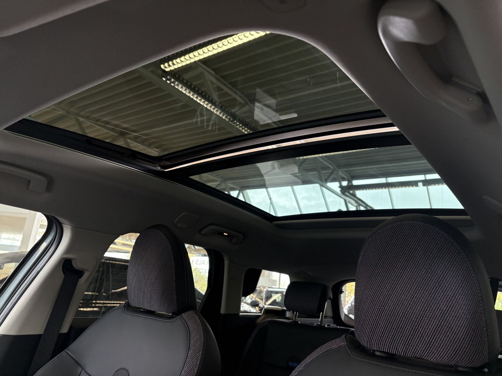 MINI Cooper S Countryman - Bild 15