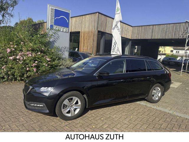 Skoda Superb Combi Ambition TDI/AHK/Standh/Navi/ACC/eH