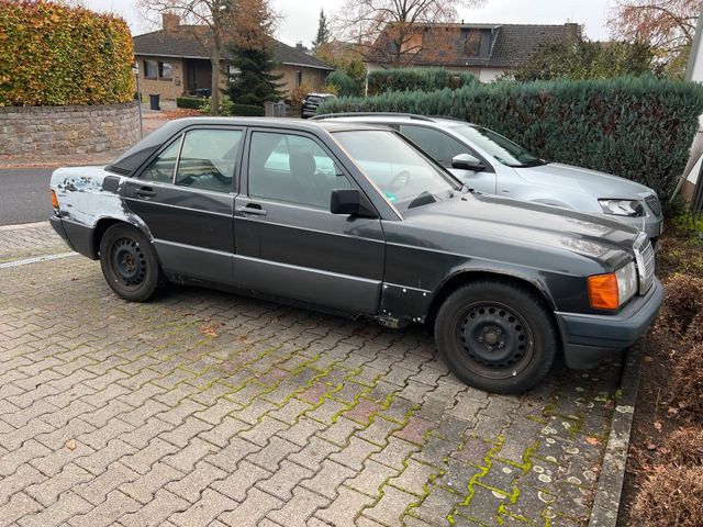 Mercedes-Benz Mercedes W201 190E 2.6 Handschalter