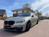 BMW 730d  M Packet Fontentertaiment 22 zoll usw - BMW 730 von privat