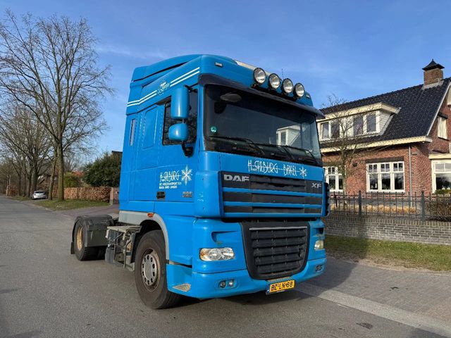 DAF XF 105.460