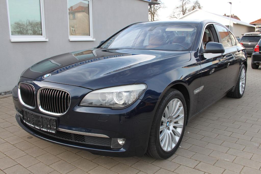 BMW 750