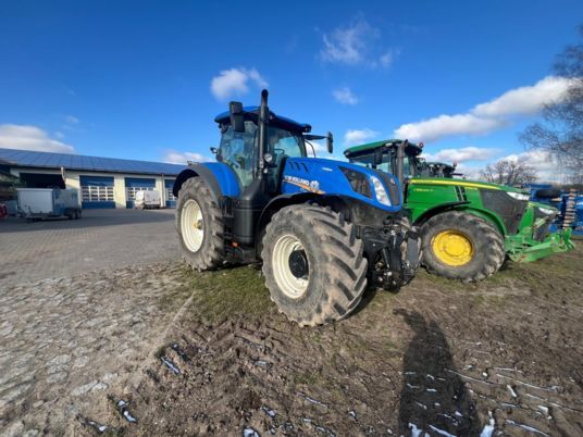 New Holland T7.315