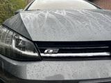 Volkswagen Golf VII Variant *R-Line*DSG *Massage*AHK* - VW Golf Gebrauchtwagen in Lübeck