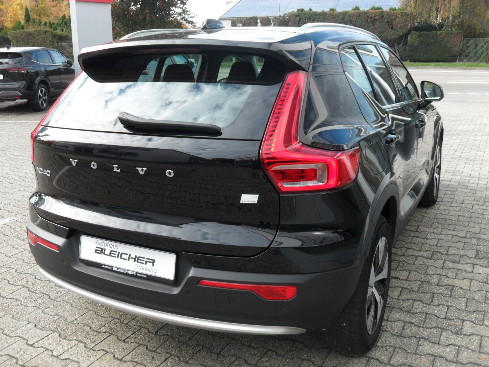 Fahrzeugabbildung Volvo XC40 T4 Essential | AHK | Navi | PDC | SH