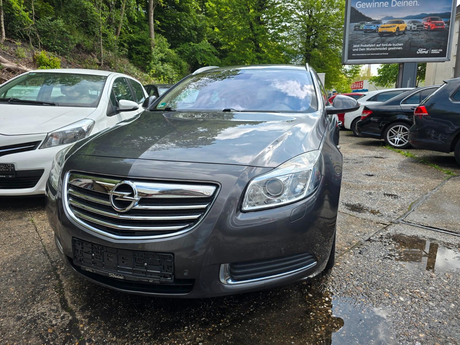 Opel Insignia A Sports Toure*AUTOMATIK *Standheizung