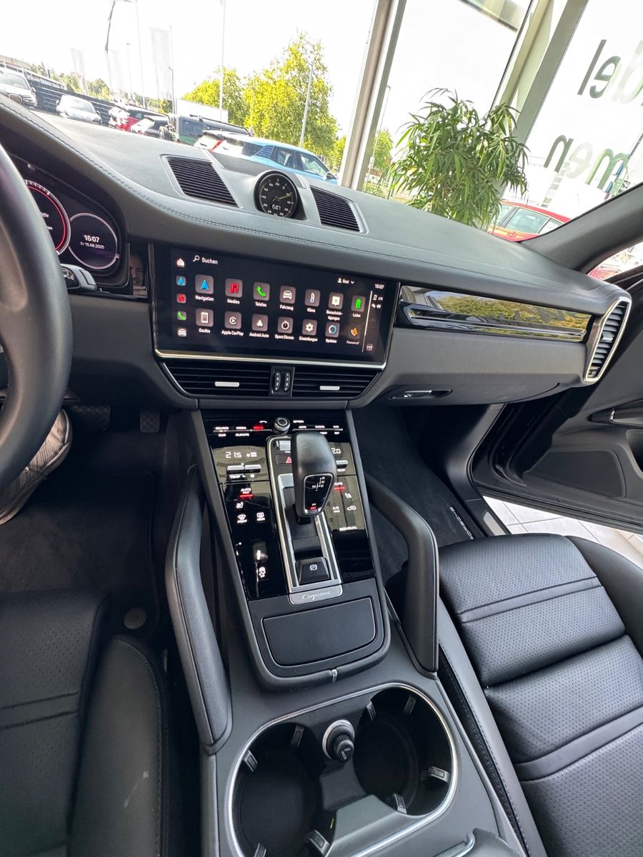 Fahrzeugabbildung Porsche Cayenne E-Hybrid/Innodrive/Panodach/