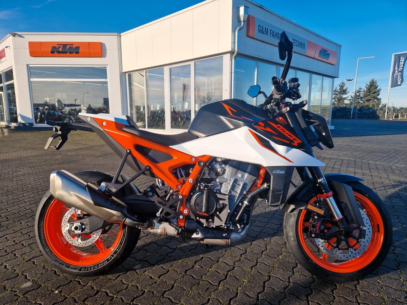 KTM 990  Duke  R Mod. 2026  ab 1,9%eff.Z.  verfügbar