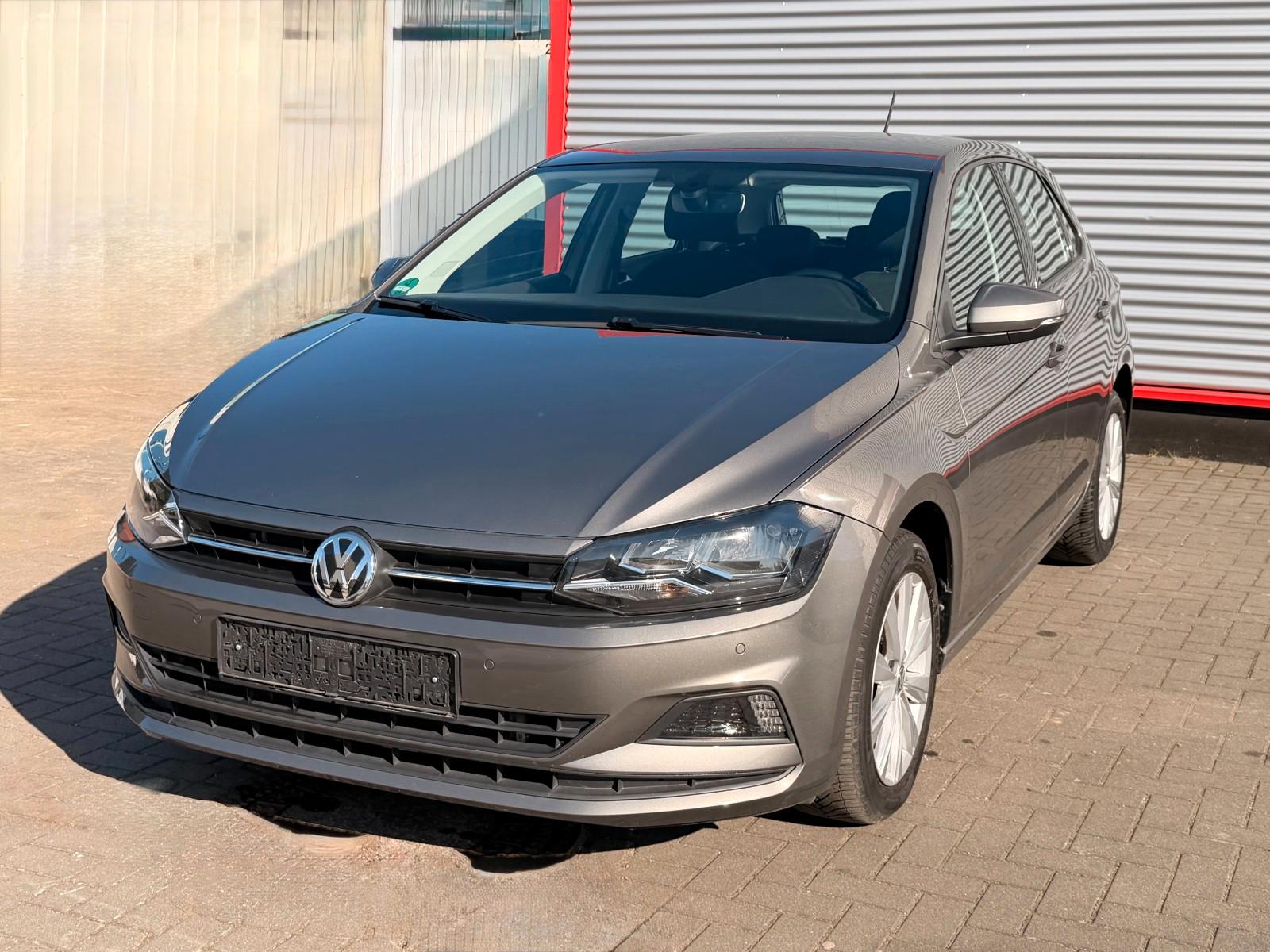 Volkswagen Polo VI  Comfortline *CARPLAY*NAVI