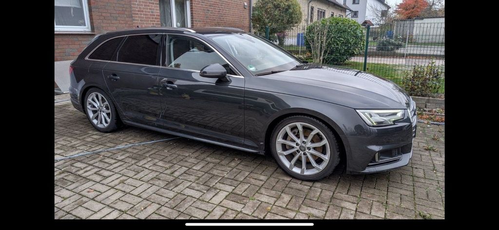 Image of Audi A4